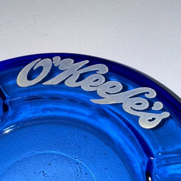 Vintage Ashtray O'Keefe's Beer Canada Cobalt Blue Glass Round Collectible - Picture 2 of 6